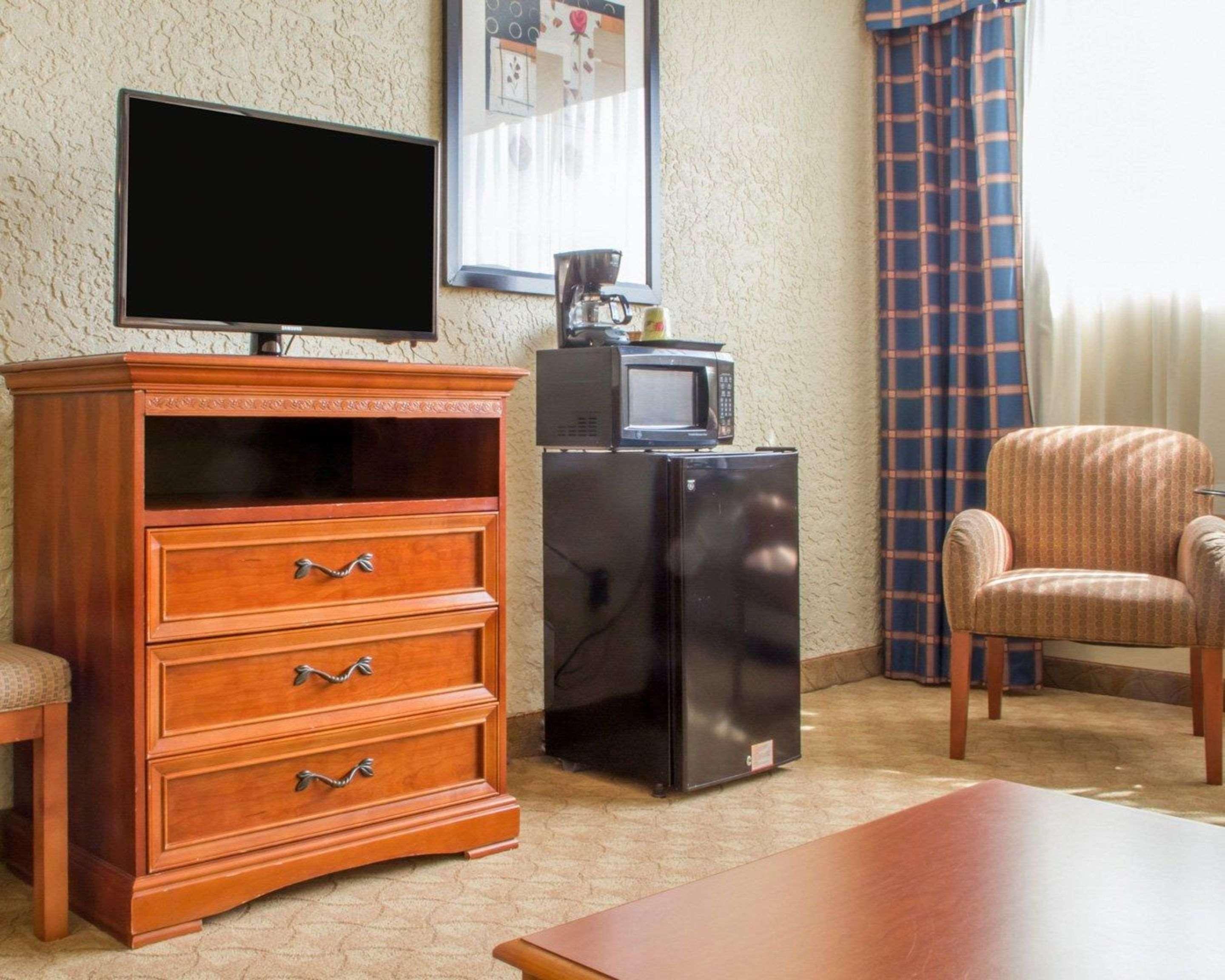 Econo Lodge Broken Arrow-Tulsa Εξωτερικό φωτογραφία