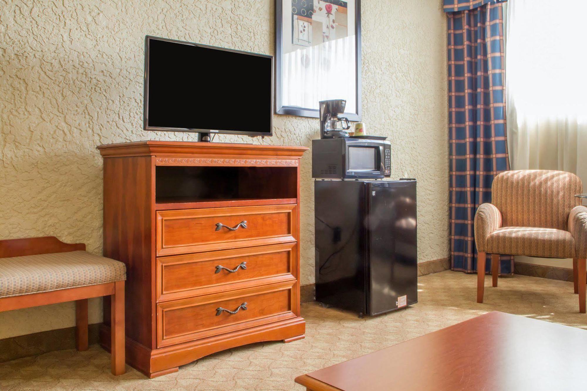 Econo Lodge Broken Arrow-Tulsa Εξωτερικό φωτογραφία